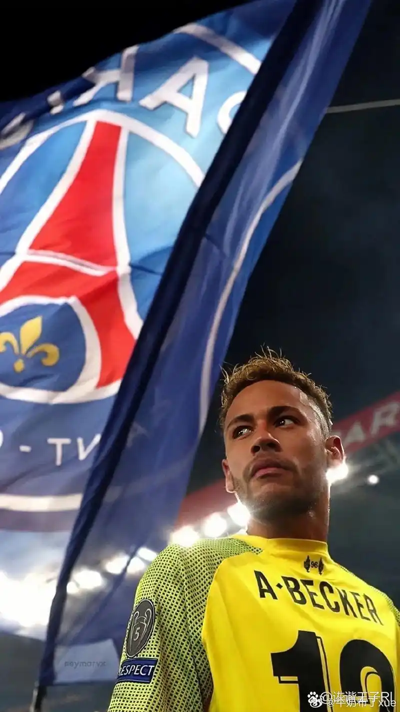 略了两位 略了两位