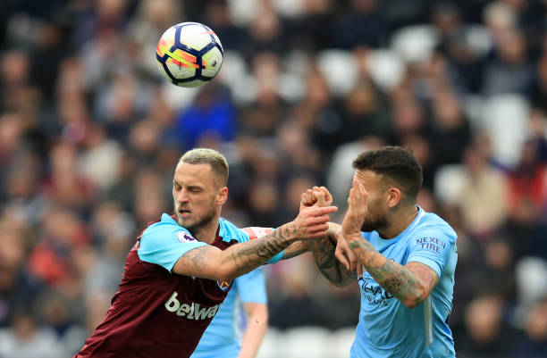 受教练组青 受教练组青